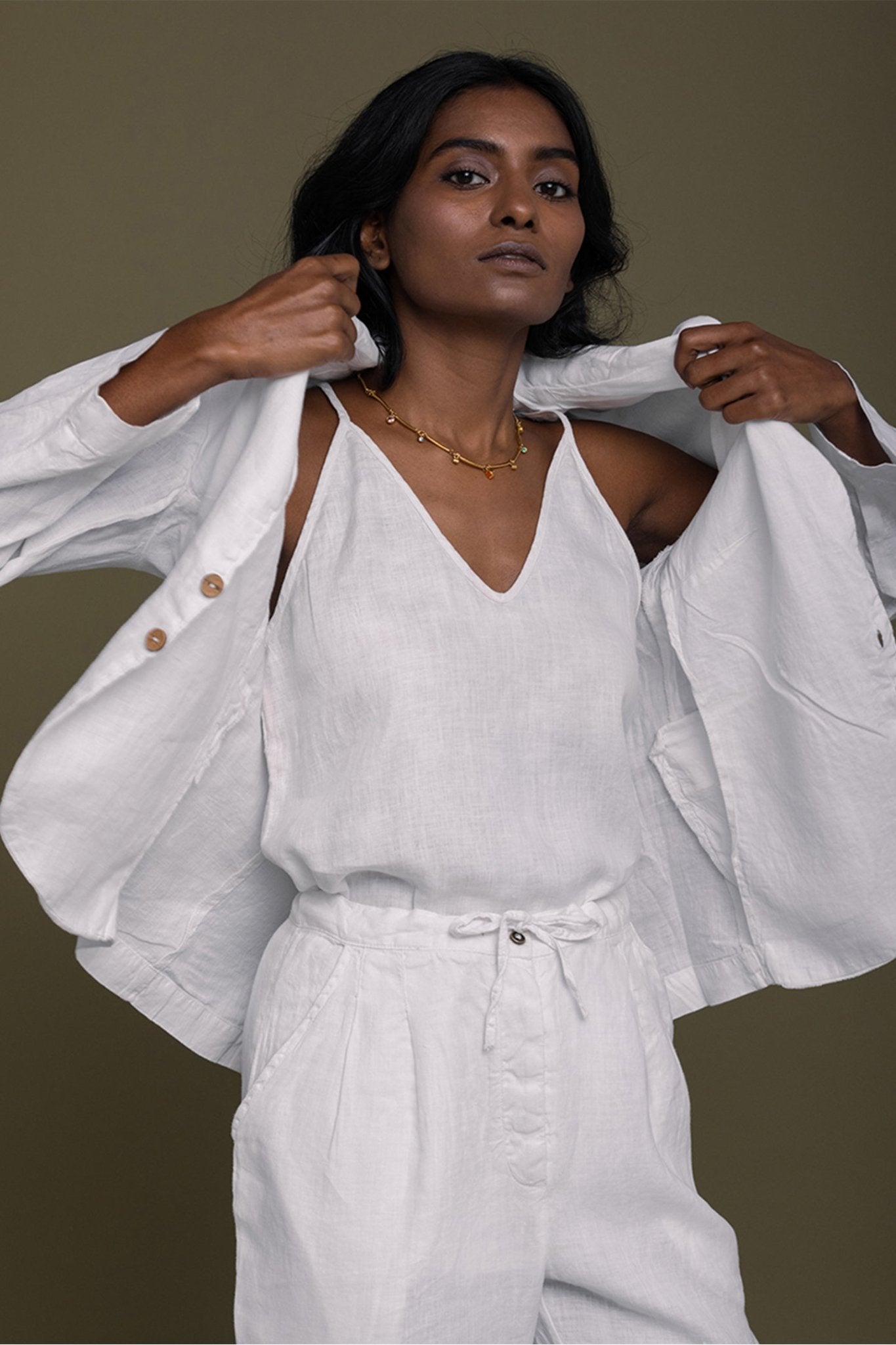 Hemp Three Piece Set in White - Regalia Cloth