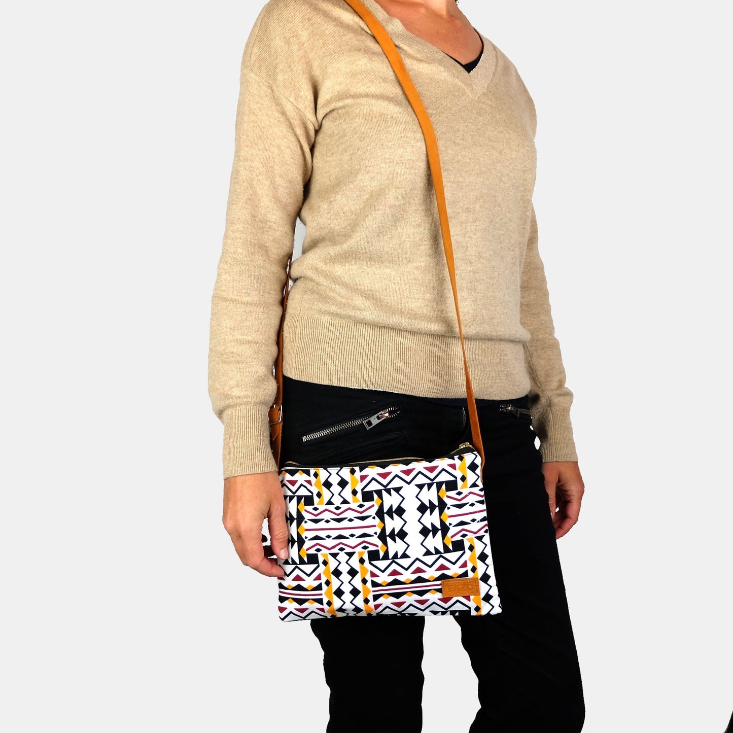 Wax Crossbody Bag - Zazu - Regalia Cloth