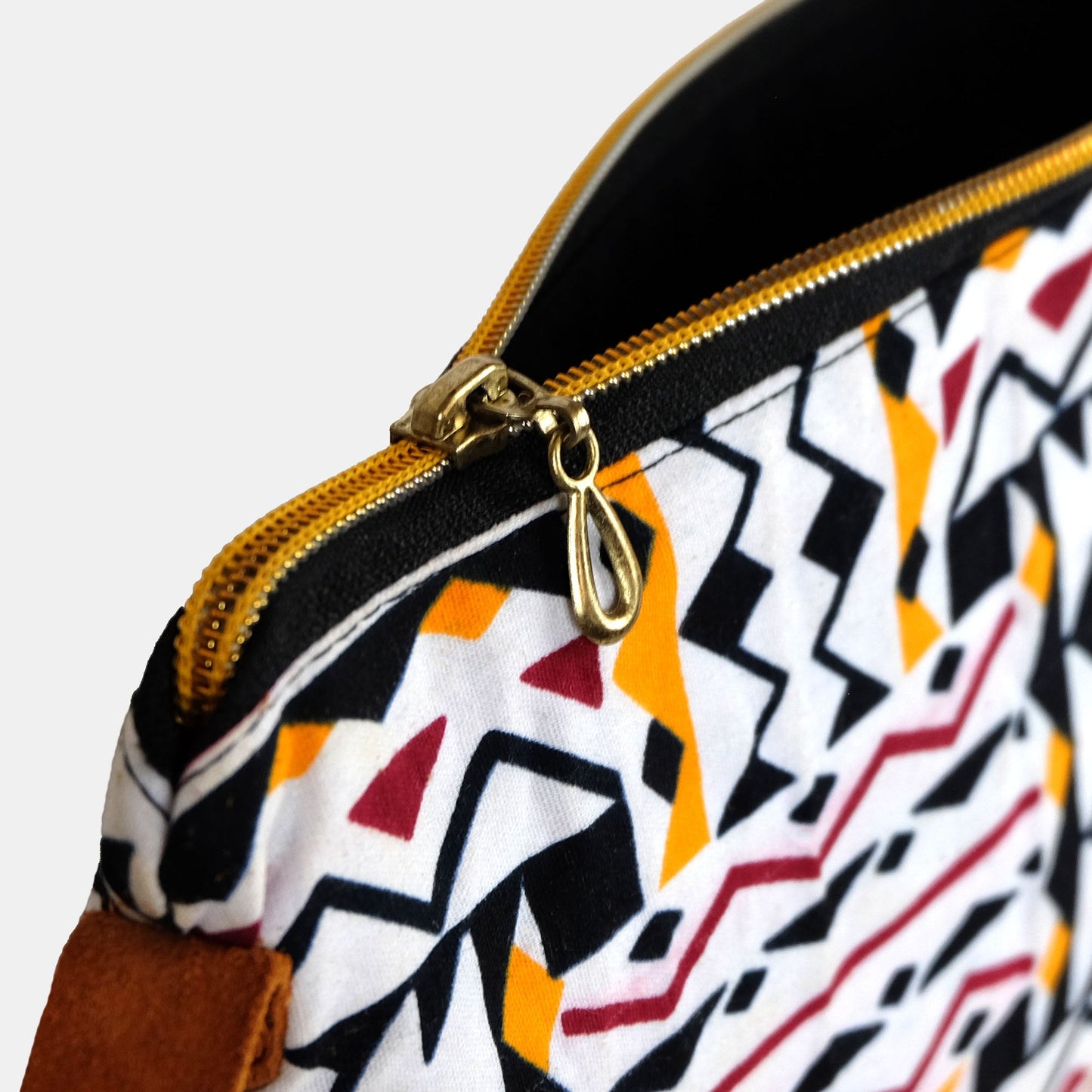 Wax Crossbody Bag - Zazu - Regalia Cloth
