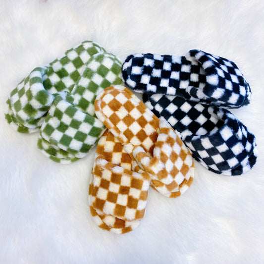 Luxe Lounge Checker Cozy Slippers - Regalia Cloth